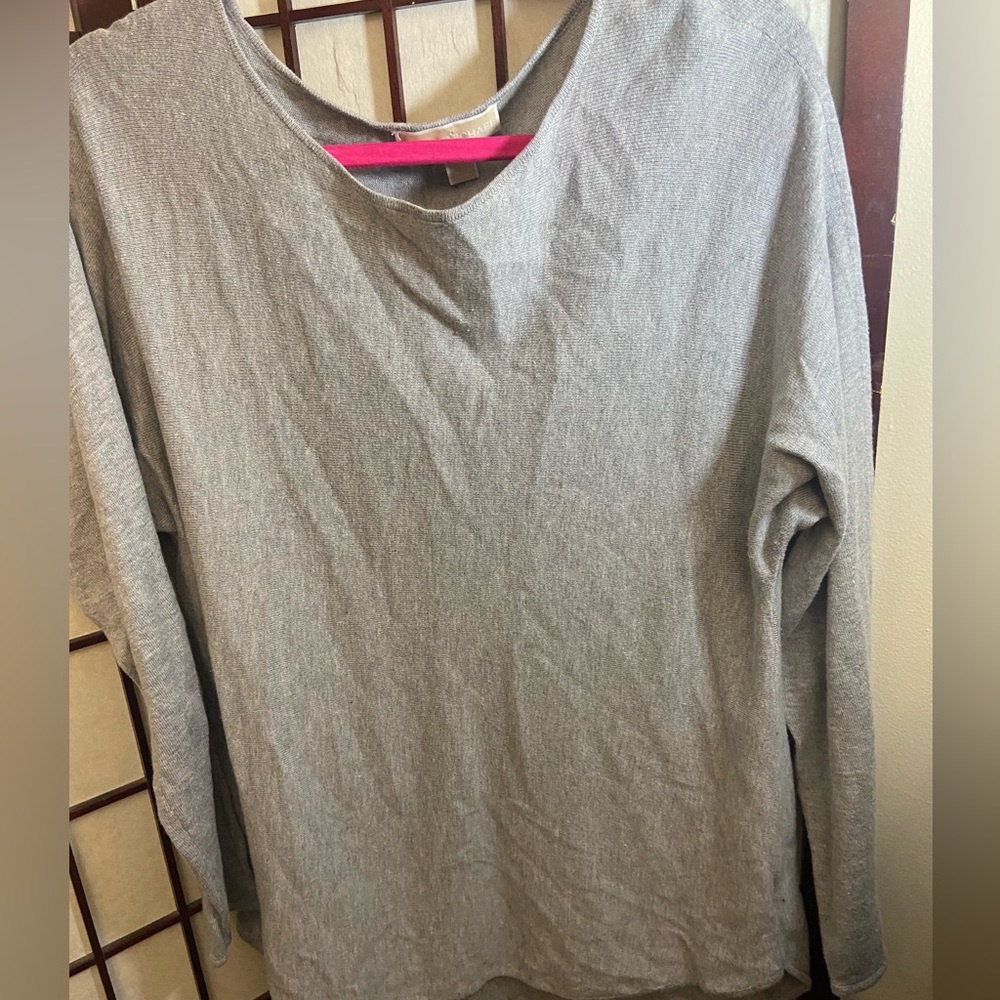 Michael Kors Gray cotton, viscose, nylon sweater. Size Large. Lighter weight.